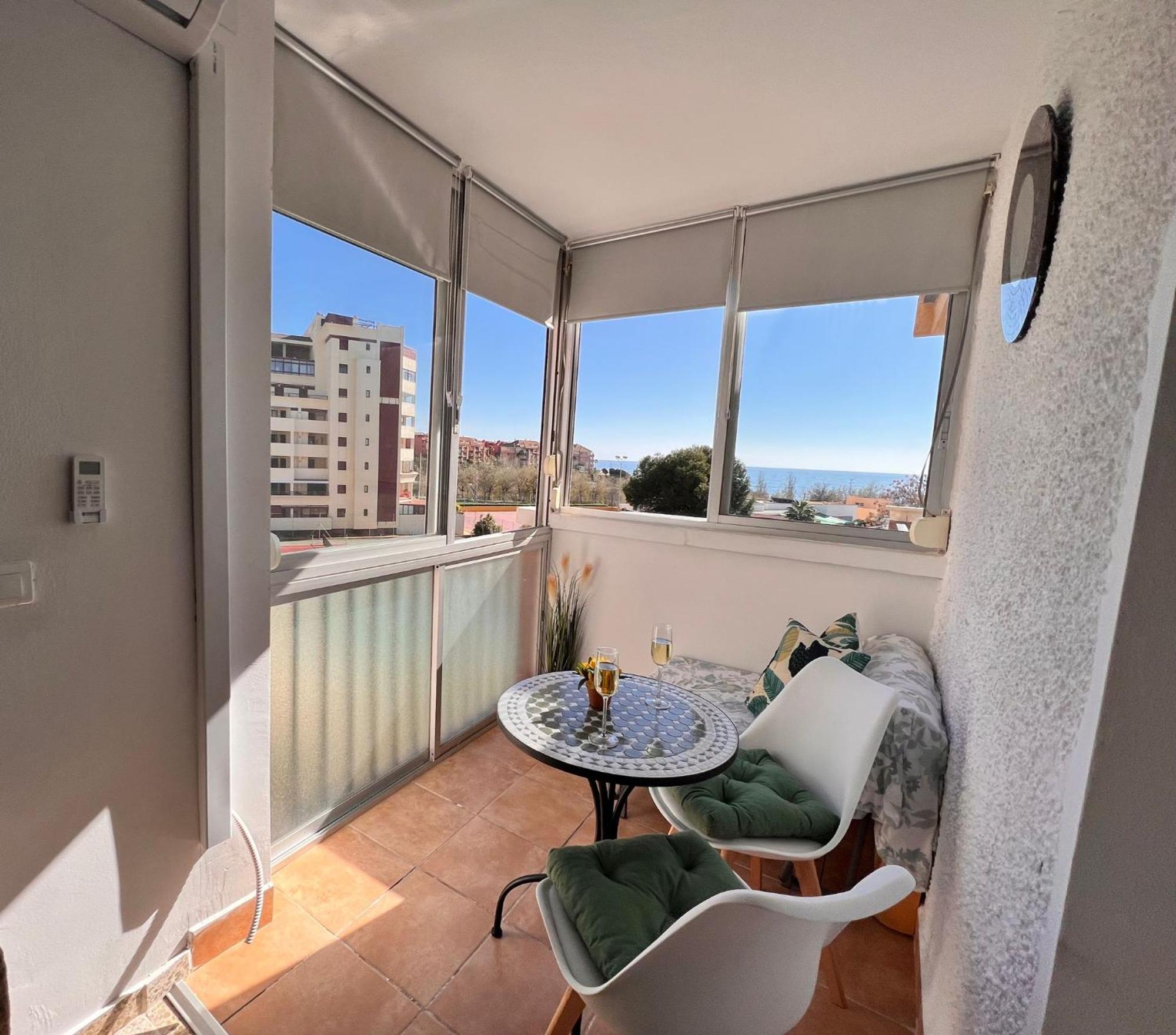 Estudio El Faro Malaga Luaran gambar
